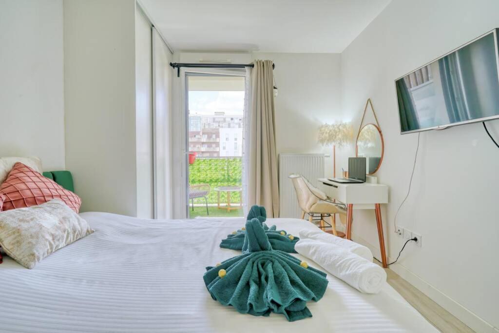 T2 Luxe Proche Paris Terrasse Parking Prive Apartment Vitry-sur-Seine Bagian luar foto