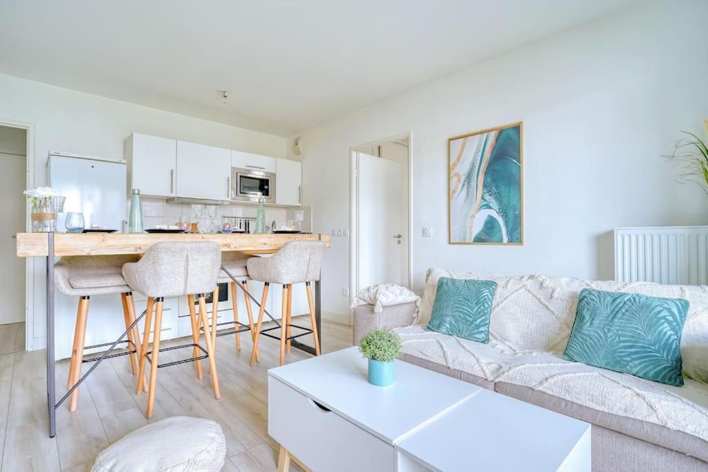 T2 Luxe Proche Paris Terrasse Parking Prive Apartment Vitry-sur-Seine Bagian luar foto